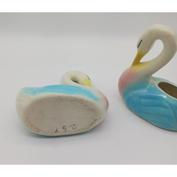 Lovely MCM Pair Set 2 Swan Planters Yellow Blue Pink Ceramic Mid Century Vintage - Picture 13 of 13